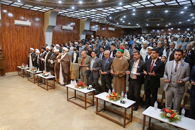 انطلاق مهرجان نسيم كربلاء ورفع راية الامامين الحسين والعباس وسط العاصمة الباكستانية اسلام اباد بحضور السفير العراقي