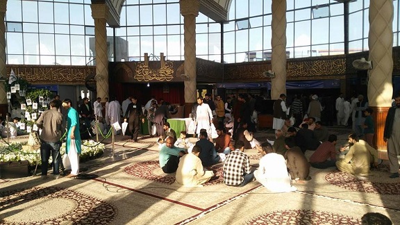 بالصور.. توافد كبير للباكستانيين في فعاليات نسيم كربلاء المنعقد باسلام اباد