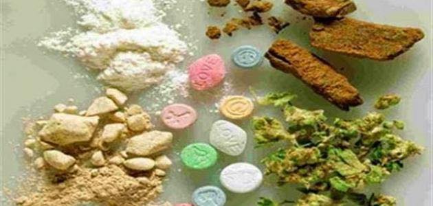 اعتقال أربعة ايرانيين بحوزتهم مواد مخدرة في منفذ الشيب