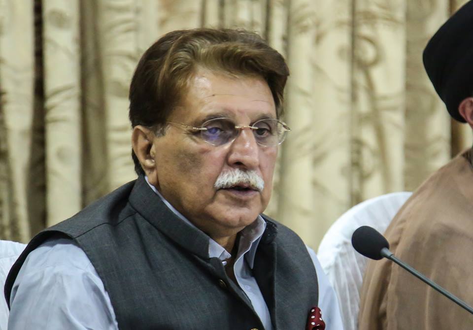 رئيس الوزراء الكشميري:اعداء الاسلام يريدون اشعال فتنة بين ايران والسعودية..والسيستاني هو من انقذ العراق