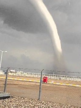 الانواء الجوية توضح حقيقة الاعصار الذي ضرب ابار النفط في الجنوب