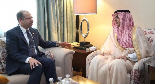 رئيس مجلس النواب العراقي يزور السفارة السعودية