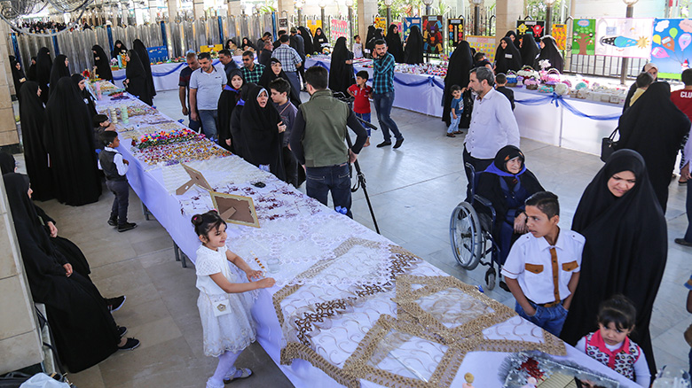 في اليوم العالمي للتوحد... العتبة الحسينية تنظم معرضا