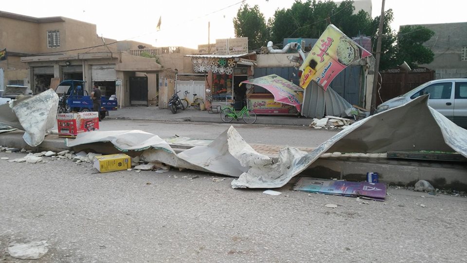 بالصور:عاصفة قوية توقع خسائر مادية في مناطق بكربلاء