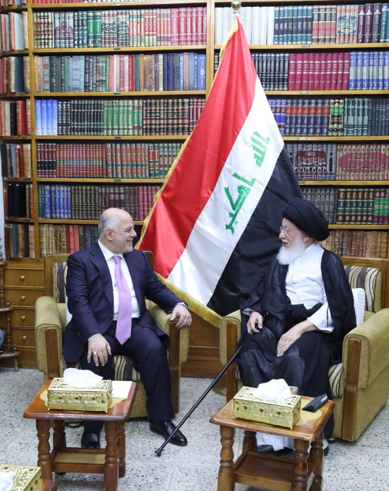 الدكتور حيدر العبادي يلتقي في مدينة الكاظمية المقدسة  السيد حسين اسماعيل الصدر والاخير يصفه بقائد النصر