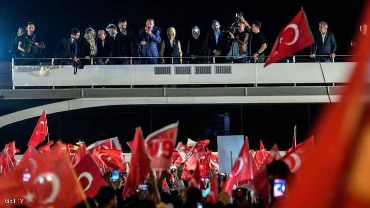 أردوغان يتوعد من لا يرحبون بحملته "بدفع الثمن"