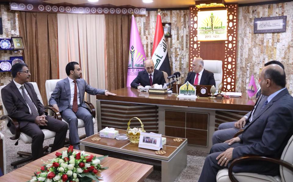 بالصور:رئيس مجلس الوزراء الدكتور حيدر العبادي يزور جامعة الفلوجة:العراقيين كانوا اقوى من مخططات التقسيم