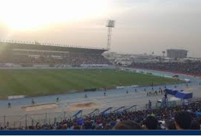 ملعب الشعب يشهد تحضيرات لمباراة تجمع نجوم العراق وتركيا