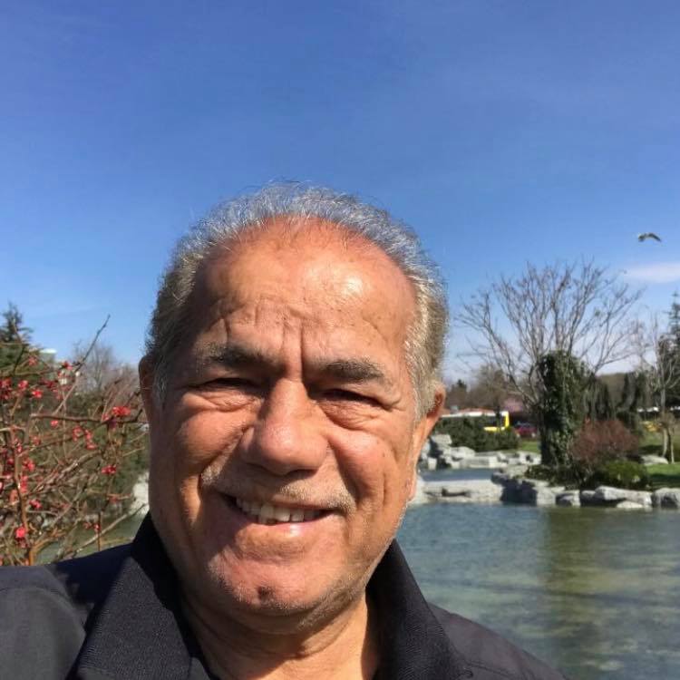 ناخب .. ومرشح .. وصندوق