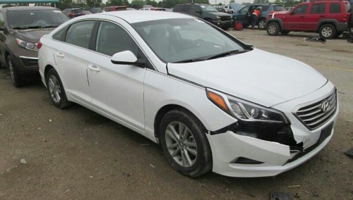 الجمارك تمنع دخول السيارات المتضررة القادمة من امريكا الى العراق