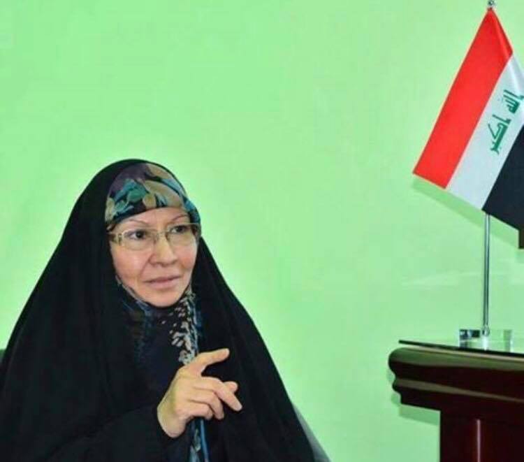 نائبة تدعو لمحاكمة الخنجر وتعتبره سببا لجيوش النازحين بالعراق