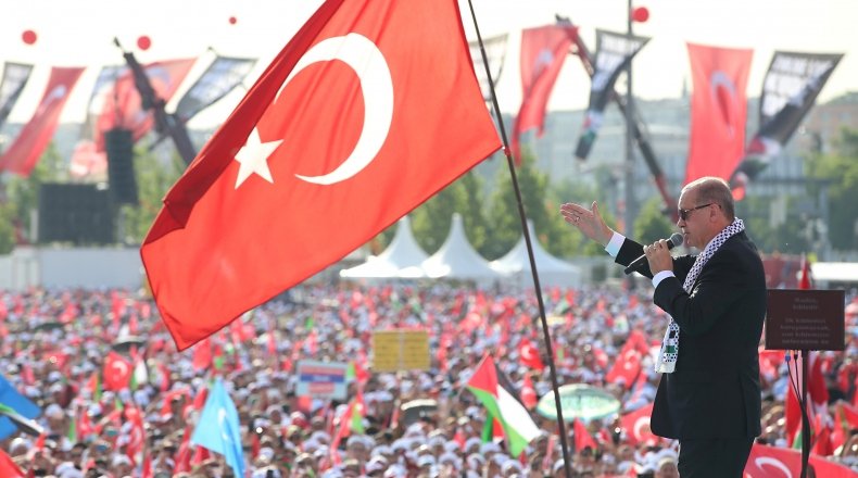 أردوغان: 200 ألف سوري عادوا إلى بلادهم