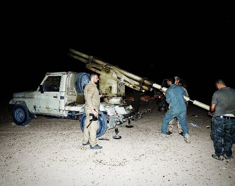 بالصور.. الحشد الشعبي يحقق ضربات دقيقة بتجمعات لداعش حاولت التقرب من الحدود العراقية السورية