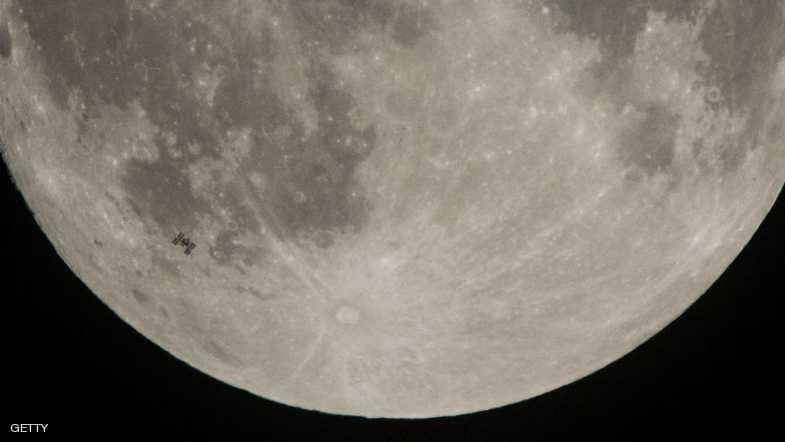 ناسا: رواد الفضاء سيعودون إلى القمر