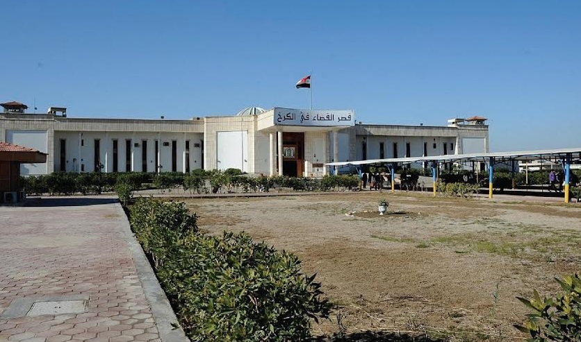 محكمة تحقيق الكرخ تصدر مذكرة قبض بحق المدعو هاشم العقابي