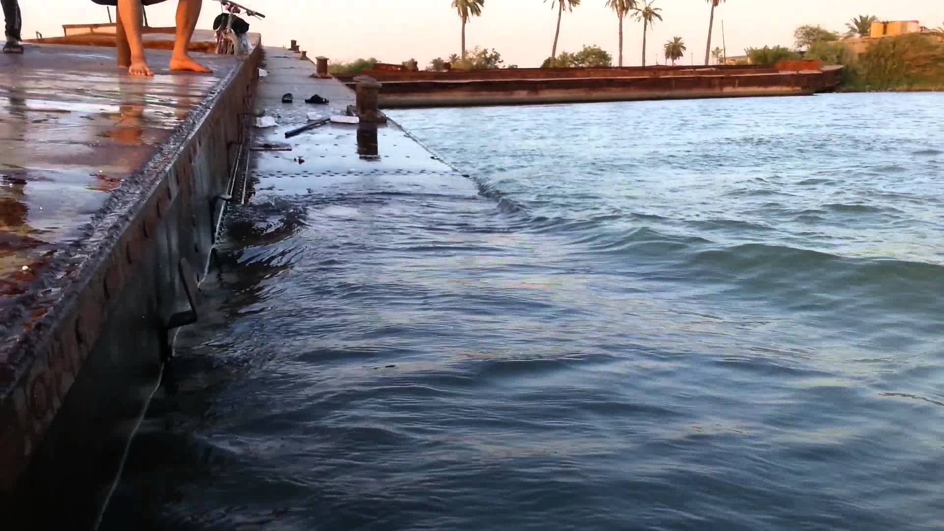 العراق يدعو ايران الى التوقف عن "قذف" مياه المبازل المالحة في شط العرب