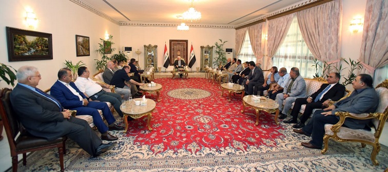 الرئيس معصوم يستقبل الصحفي الكردي مصطفى صالح كريم بعد تكريمه من وزارة الثقافة