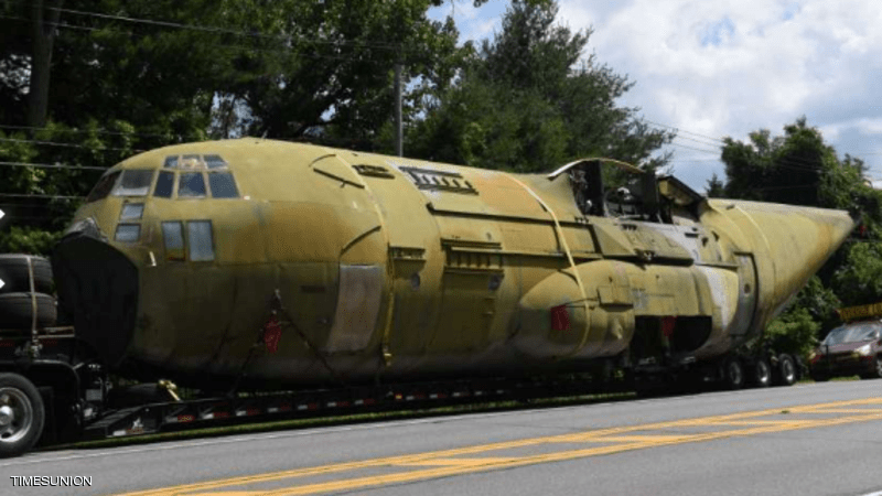 طائرة المهمة الأميركية "الفاشلة" إلى المتحف