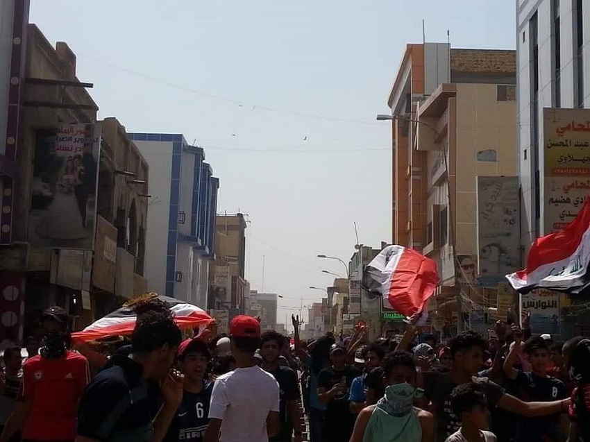 اجراءات امنية لمقار الاحزاب في العراق بالتزامن مع الاحتجاجات الشعبية المطالبة بالخدمات