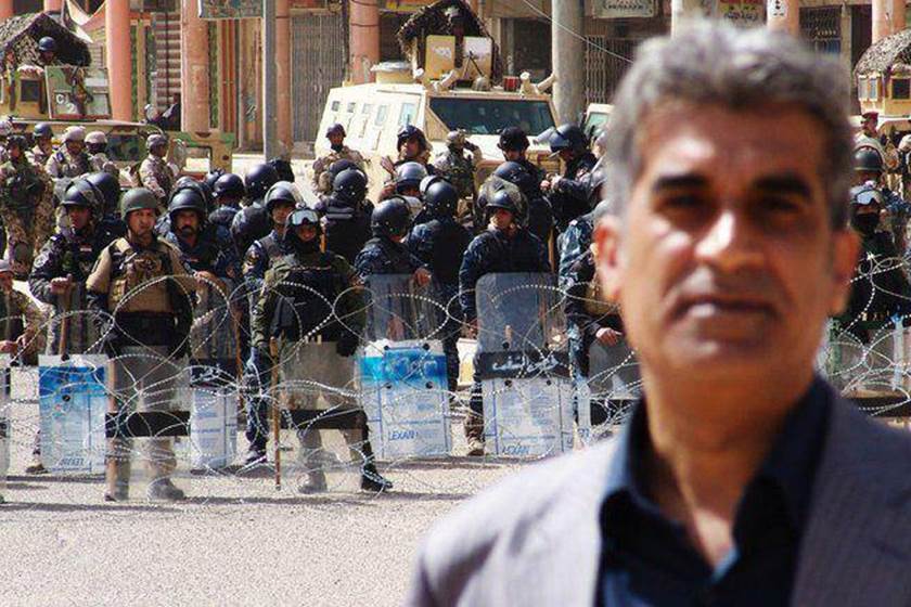 شبكة الإعلام تفصل صحفياً بارزاً بتوجيهات حكومية