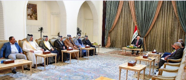 رئيس الجمهورية يستقبل وفدا من شيوخ ووجهاء عشائر بغداد واللطيفية