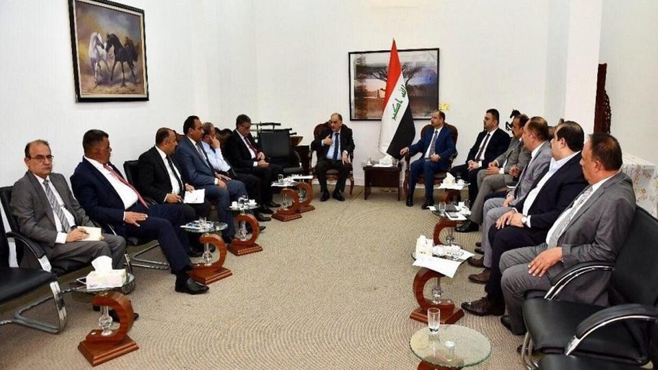 الكتل السنية بالعراق تشكل  تحالف "المحور الوطني" للحصول على المناصب