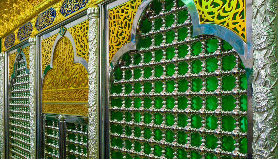 كربلاء:مصنع عراقي ينجز صناعة شباكي ضريحي الشيخين (الطوسي والمفيد) بالعتبة الكاظمية(مصور)