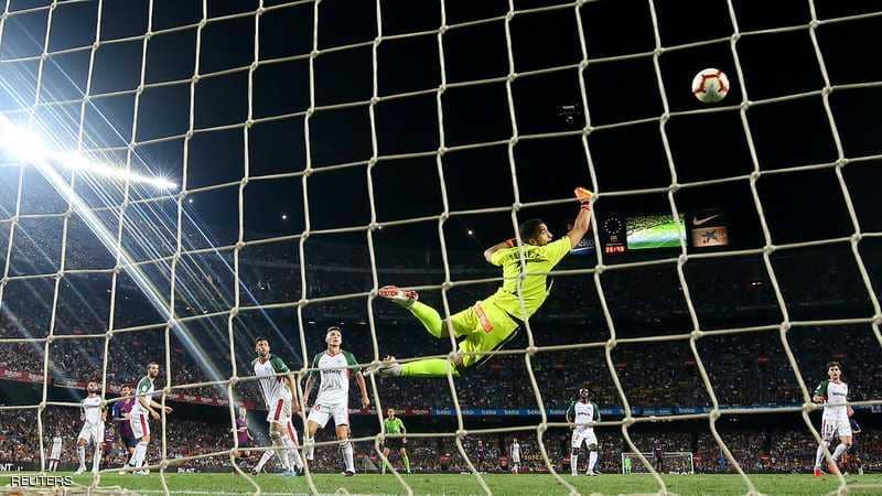 هدف أسطوري وبداية مظفرة لـ"البرغوث" أمام ألافيس