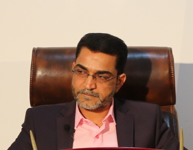 النقد إحسان وليس انتقام