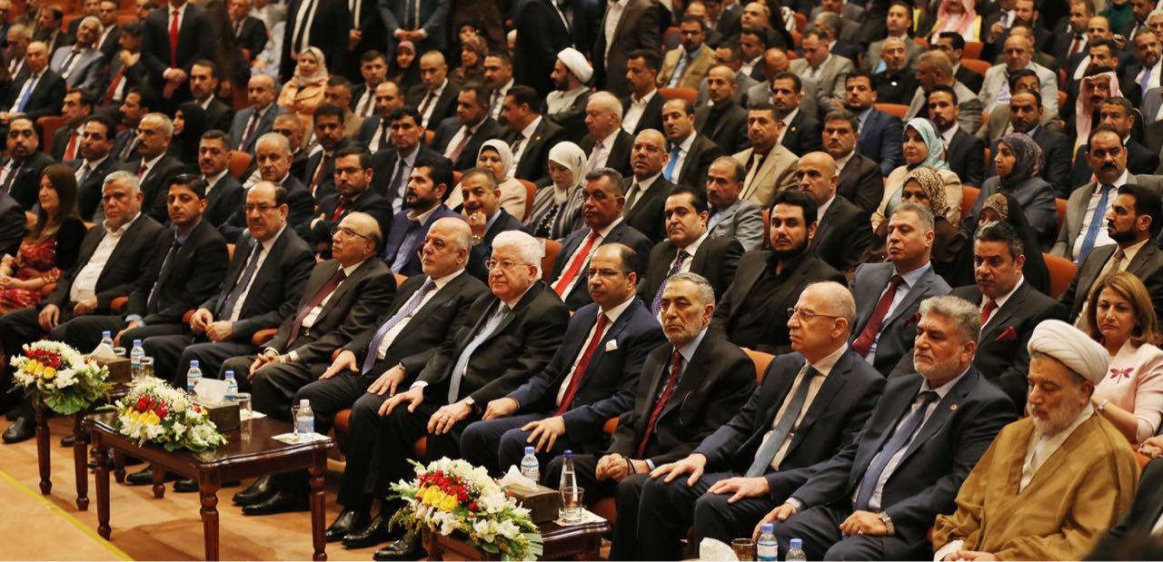 رئيس السن يرفع اولى جلسات البرلمان للتداول