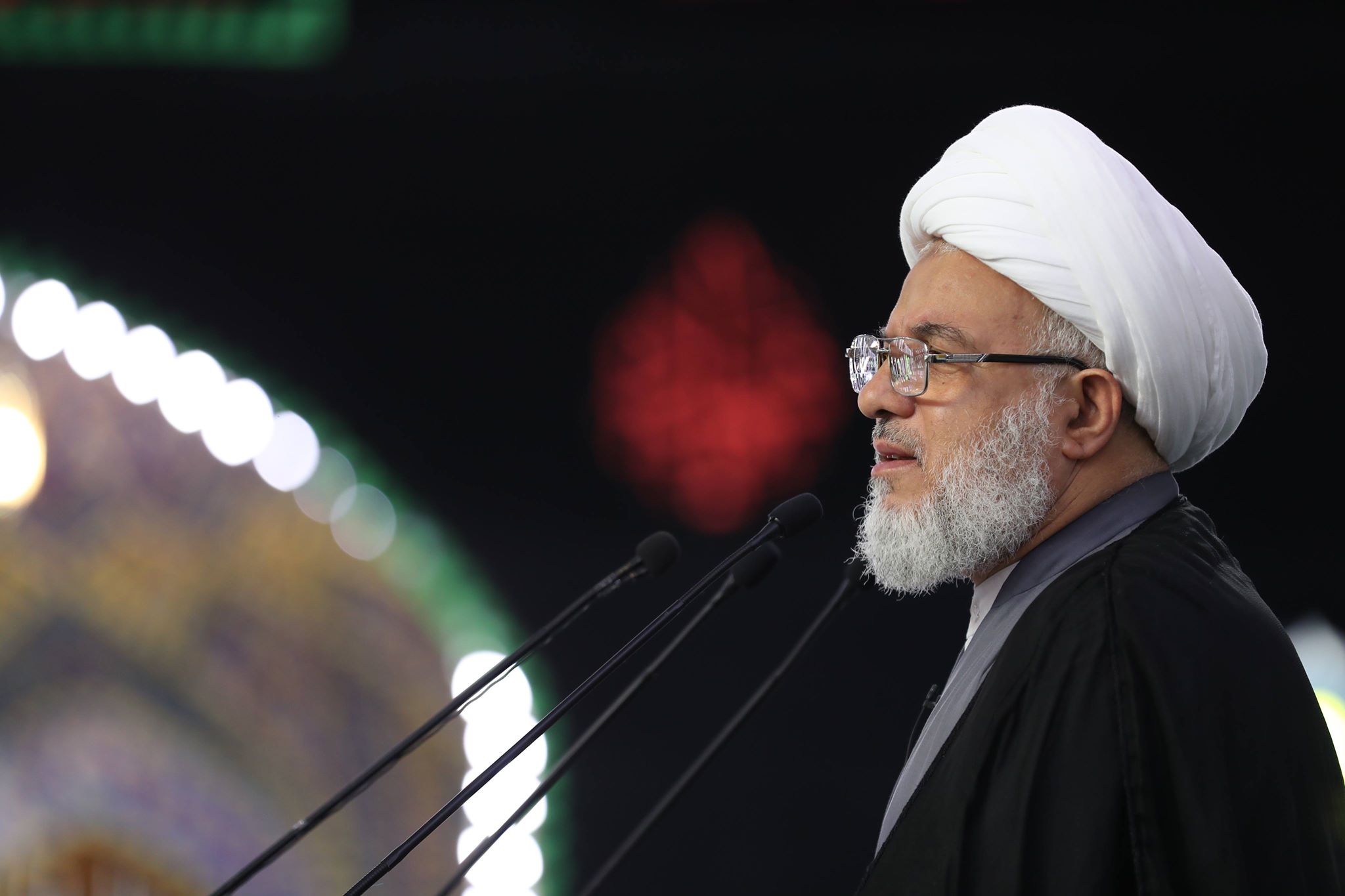 المرجعية الدينية العليا تكشف اسباب مشكلة المياه بالبصرة وتدين الاعتداء على المتظاهرين السلميين وعلى المنشآت الحكومية