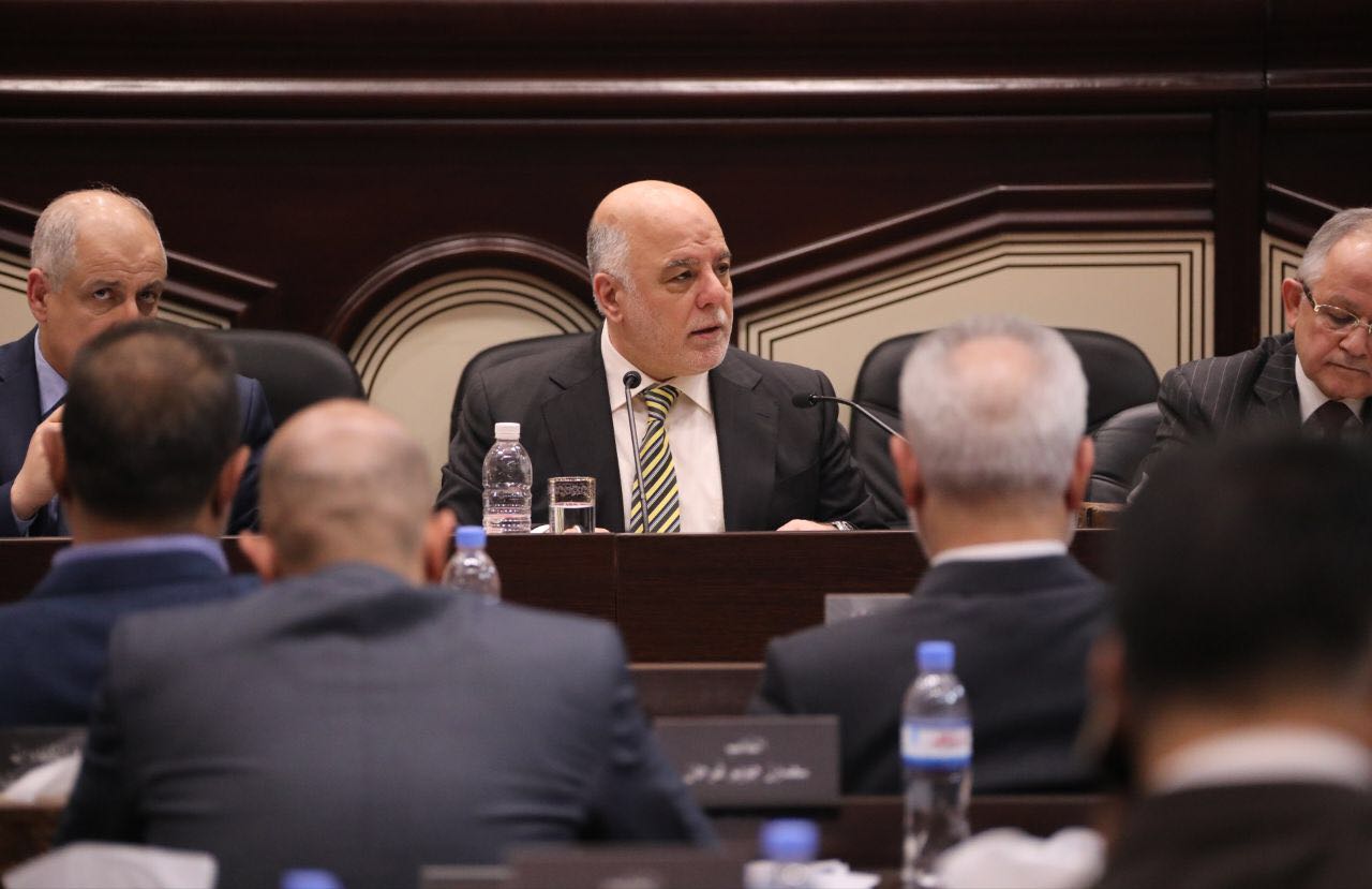 العبادي يعد الخراب في البصرة "خراب سياسي" ويعلن استثنائها من بعض القرارات الحكومية