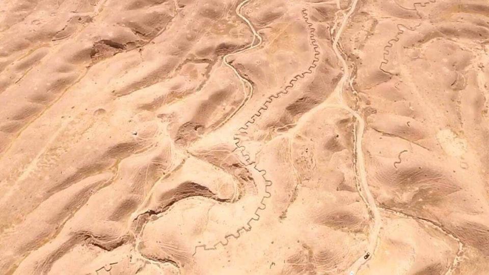 بالصور.. الحشد الشعبي يدمر معسكرا لداعش في جبال حمرين