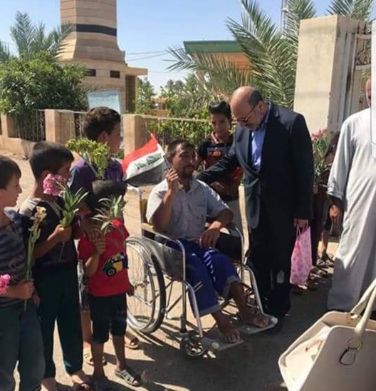 بالصور:مؤسسة الاخاء الخيرية في كربلاء ترعى ايتام اليمن وسامراء وتنفق مبالغ مالية لمساعدتهم