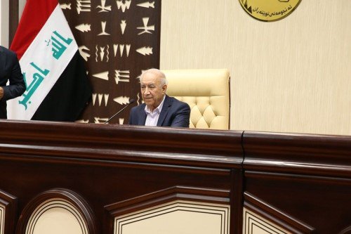 رئيس السن: الجلسة مستمرة ليوم غد الساعة الواحدة ظهرا