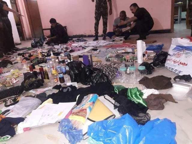 بالصور.. اعتقال اخطر ساحر بالرمادي قام "بتفريق العديد من المتزوجين"