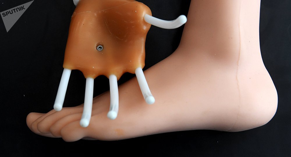 بسهولة... تخلص من سموم الجسم عن طريق القدمين