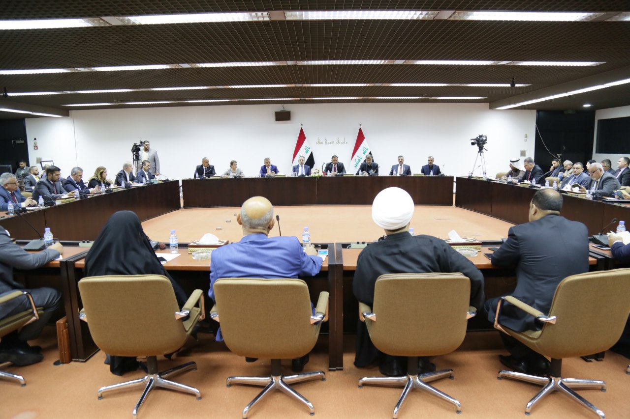 رؤساء الكتل يتفقون على اضافة وحذف وتعديل بعض فقرات النظام الداخلي للبرلمان