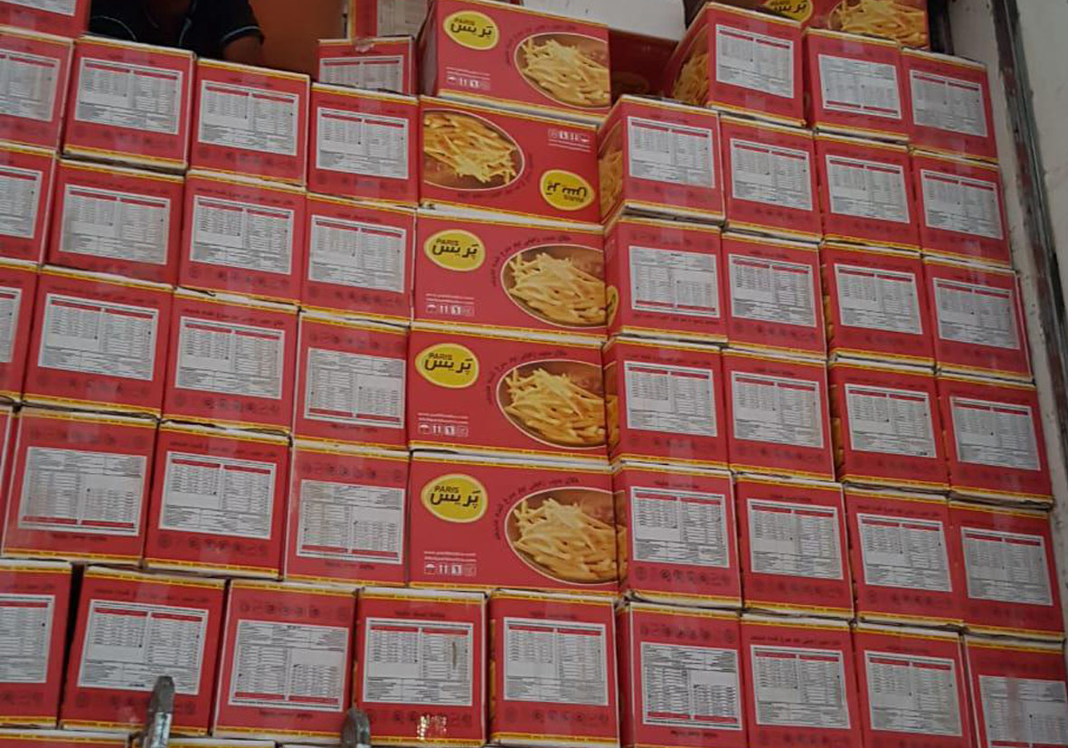 بالصور.. احباط عملية لتهريب 30 طن من مادة كبدة الدجاج في منفذ الشلامجة الحدودي