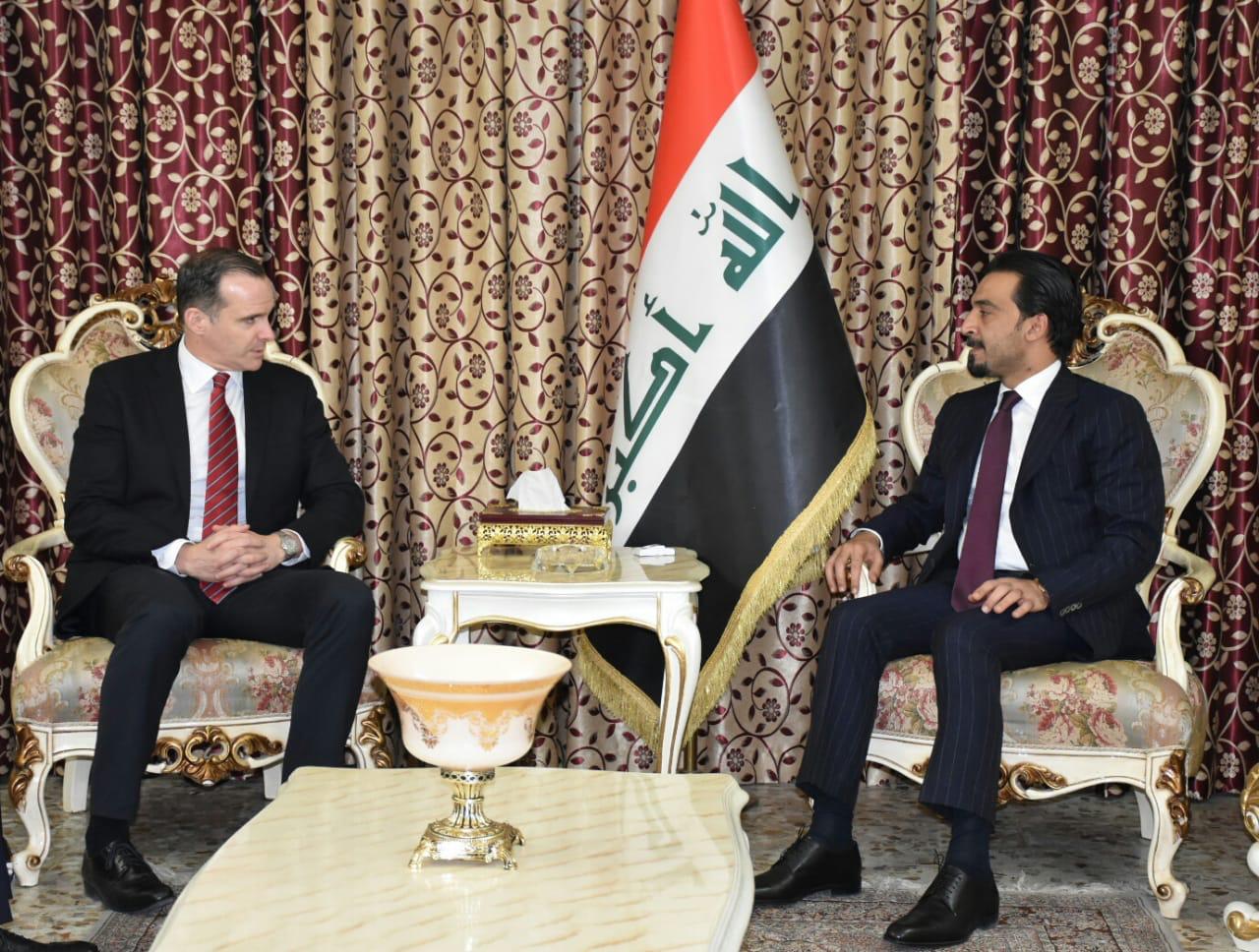 الحلبوسي يؤكد لماكغورك أهمية الالتزام بالتوقيتاتِ الدستوريةِ باختيار المناصب السيادية