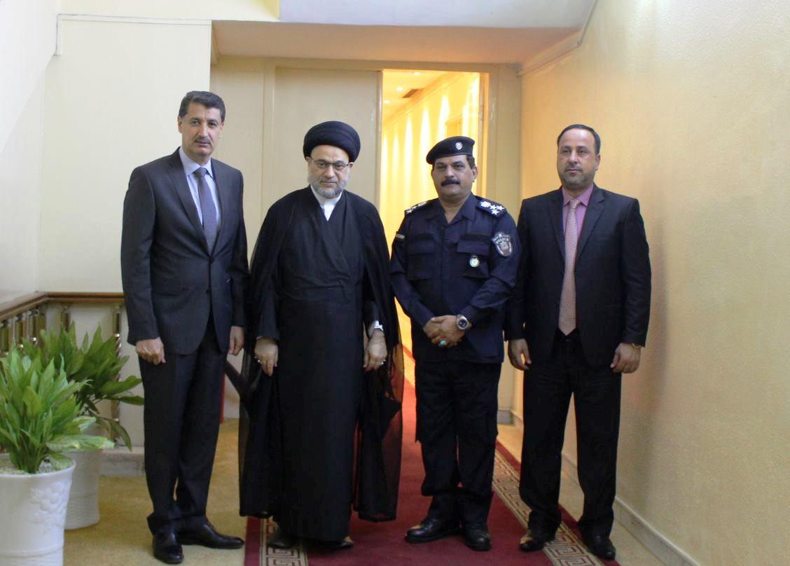 رئيس ديوان الوقف الشيعي يستقبل وفداً من مسؤولي قضاء سامراء