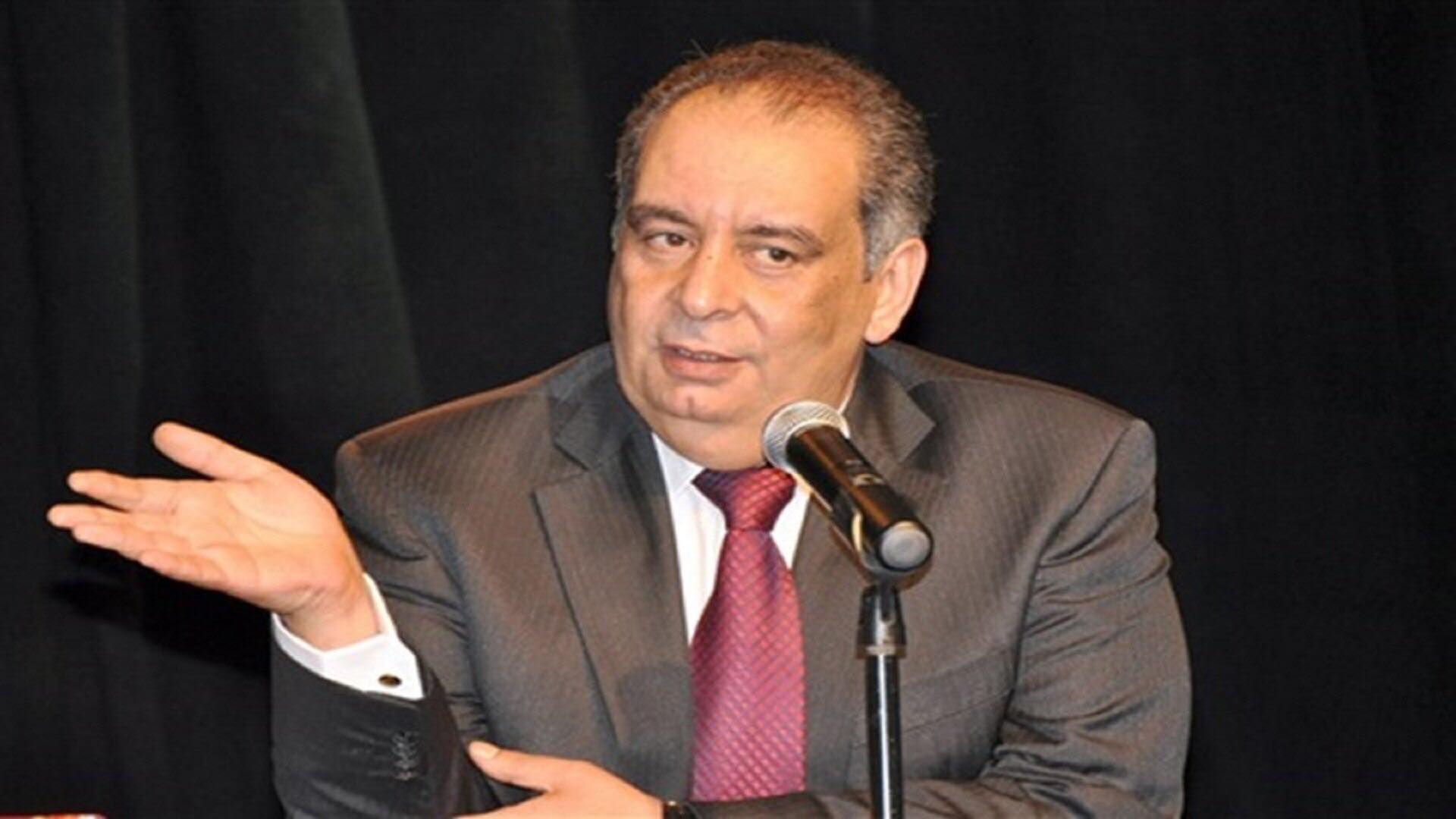 زيدان يعتذر للعراق ويرفض ركوب الطائرة