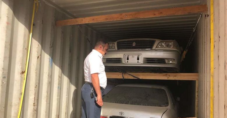 احباط محاولة تهريب 15 عجلة في ميناء ام قصر