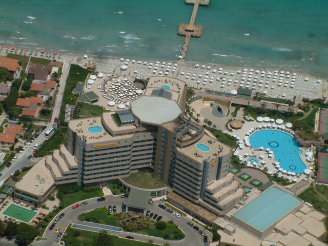 مصرع واصابة 4 اطفال من عائلة بصرية بحادث سير في تركيا