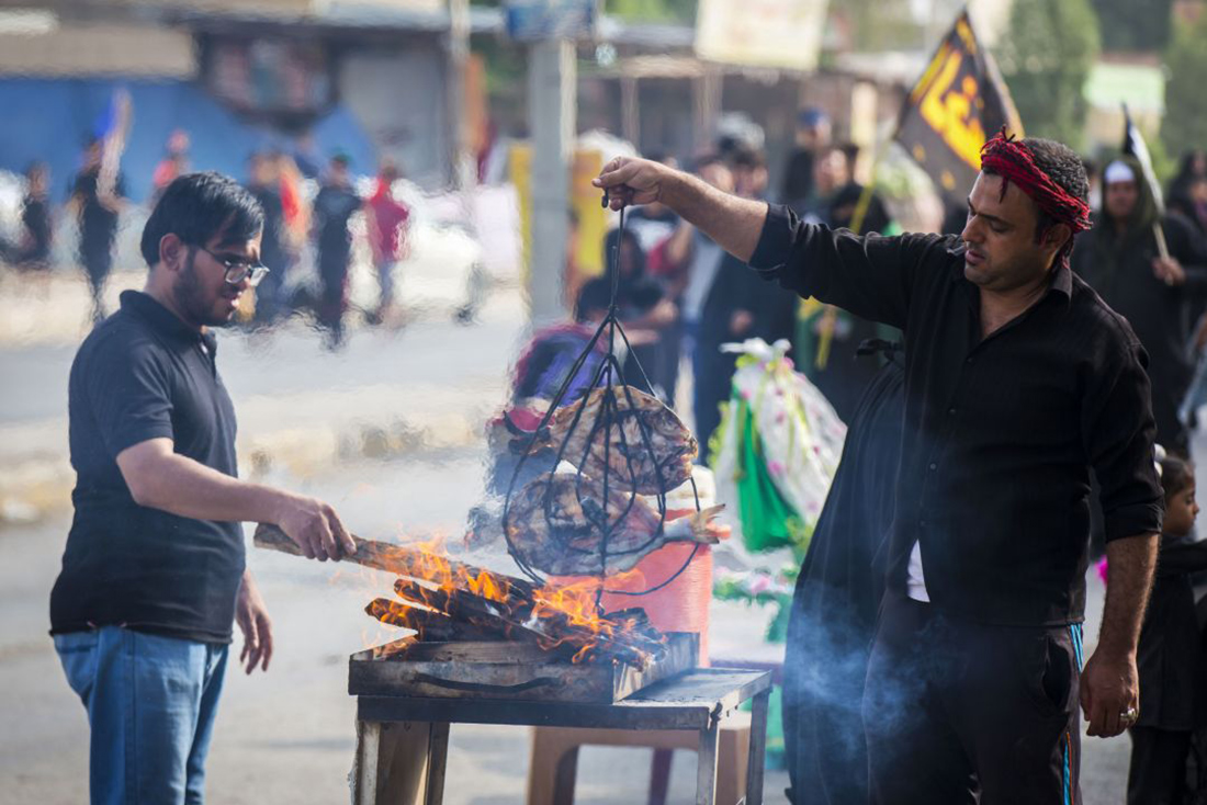 اكثر من 10 الاف موكب عراقي واجنبي يشارك في زيارة الاربعين