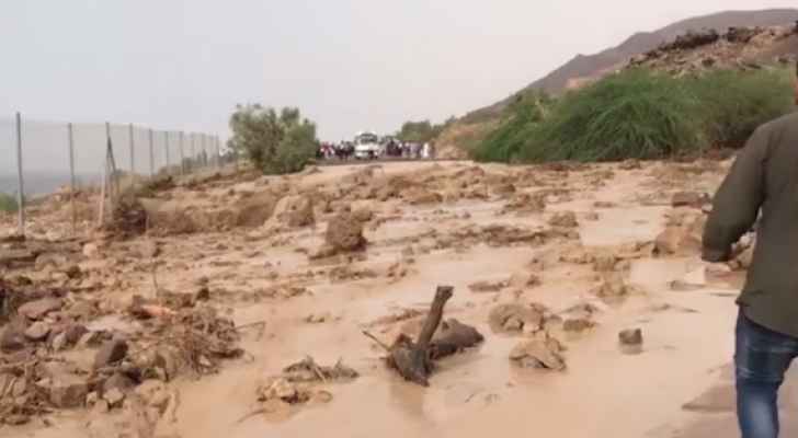 الأردن تعلن حالة الطوارئ بعد مقتل وفقدان 41 شخصاً في سيول البحر الميت