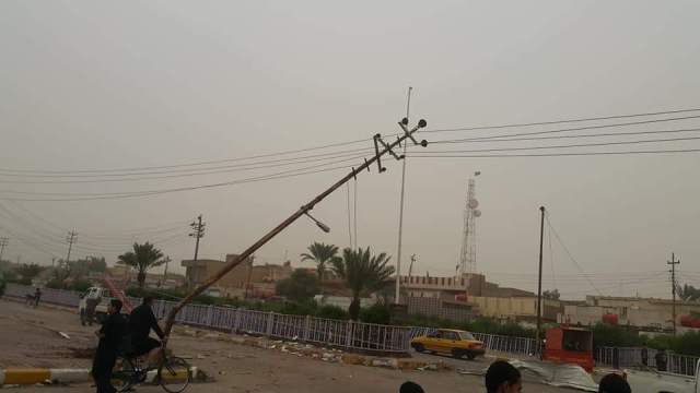 الكهرباء تعلن سقوط ١٧ برجاً وخروج خطي نقل بسبب العواصف في المنطقة الجنوبية