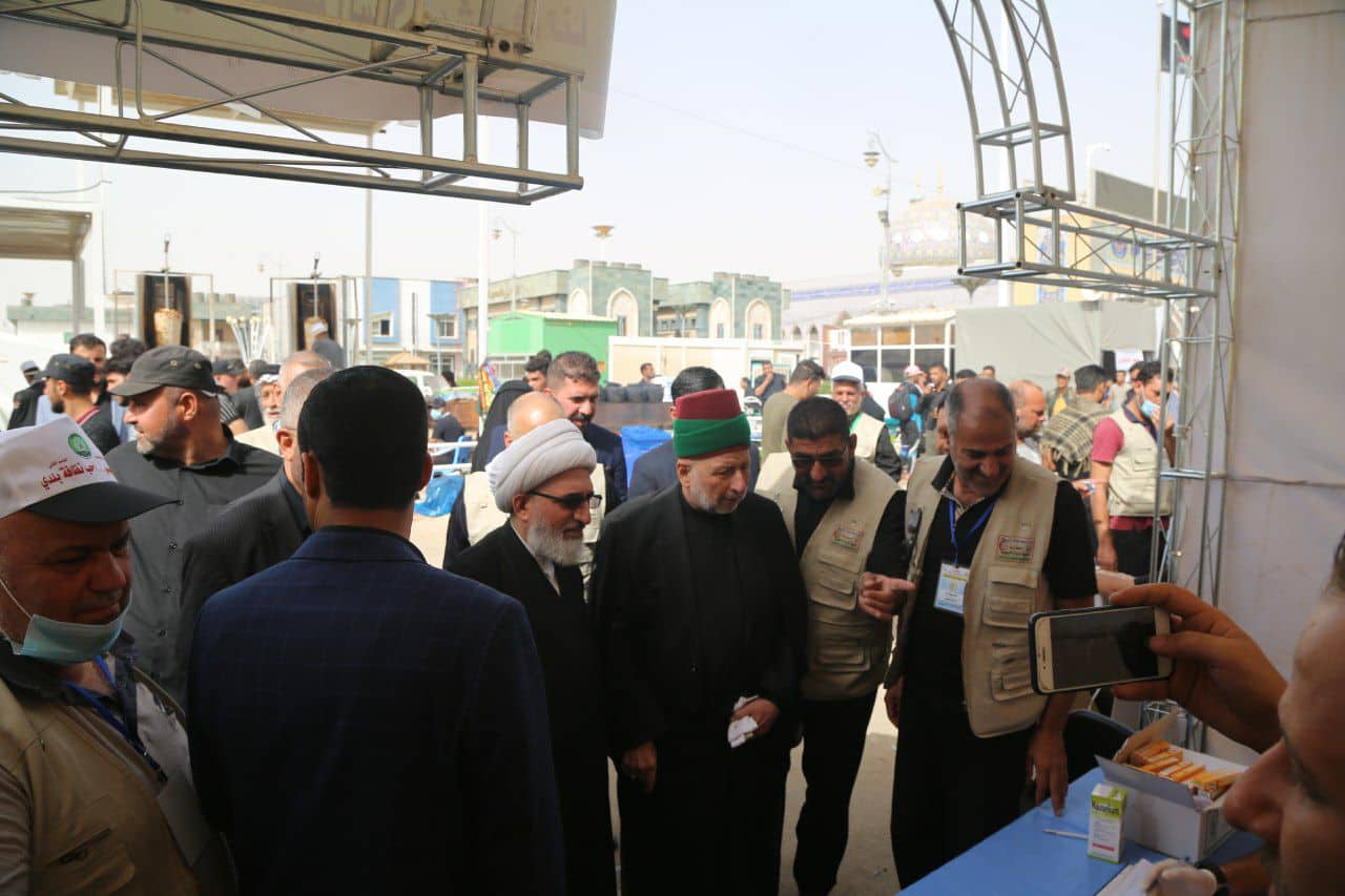 بالصور: الامين العام للعتبة الحسينية يتفقد مدن الزائرين ويشيد بالخدمات المقدمة على المستوى الثقافي والانساني