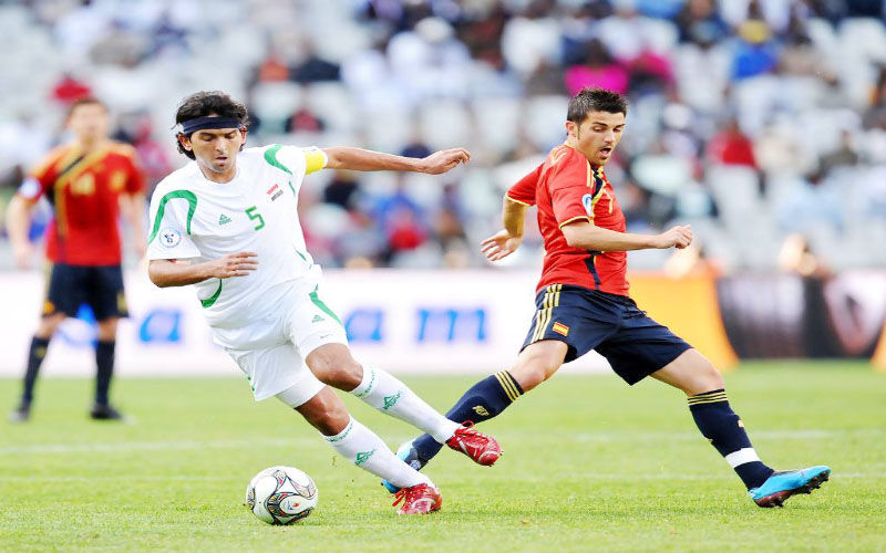 نشأت أكرم يلاعب نجوم العالم في المغرب