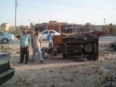 حادث مروري يصيب اشخاصا في كربلاء (مصور)
